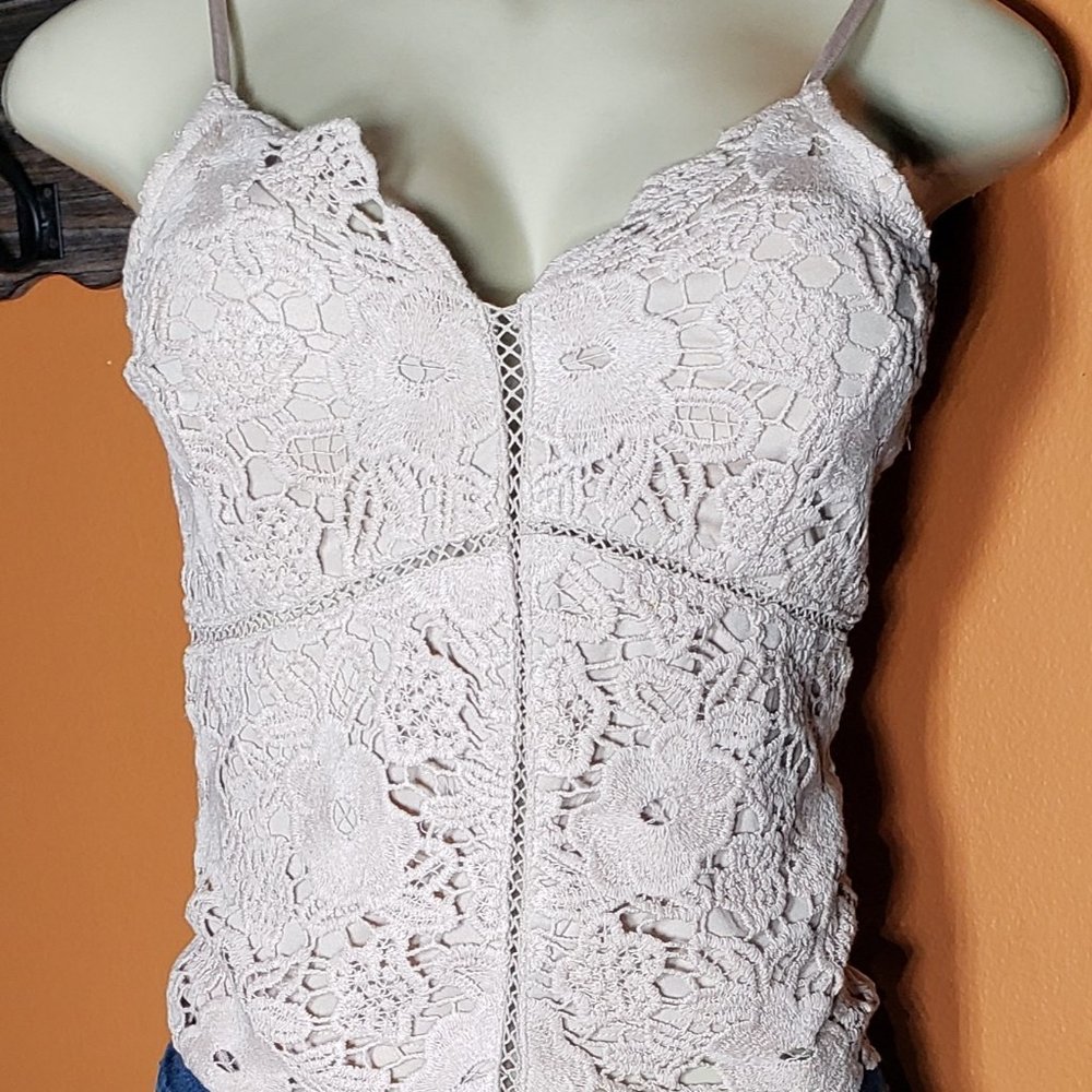 TANK TOP  WITH LACE / BRAND NEW